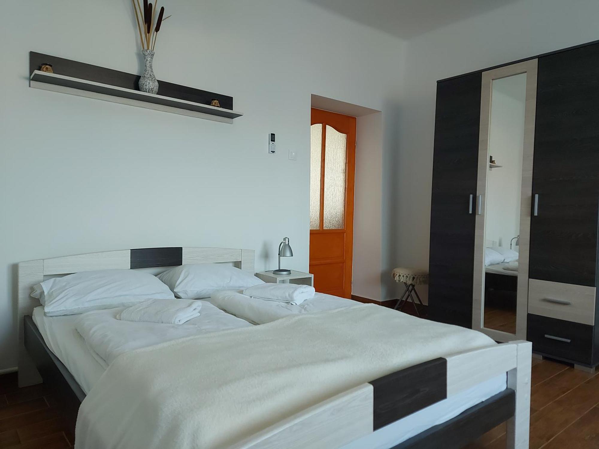 Potyka Apartman Тисафюред Экстерьер фото