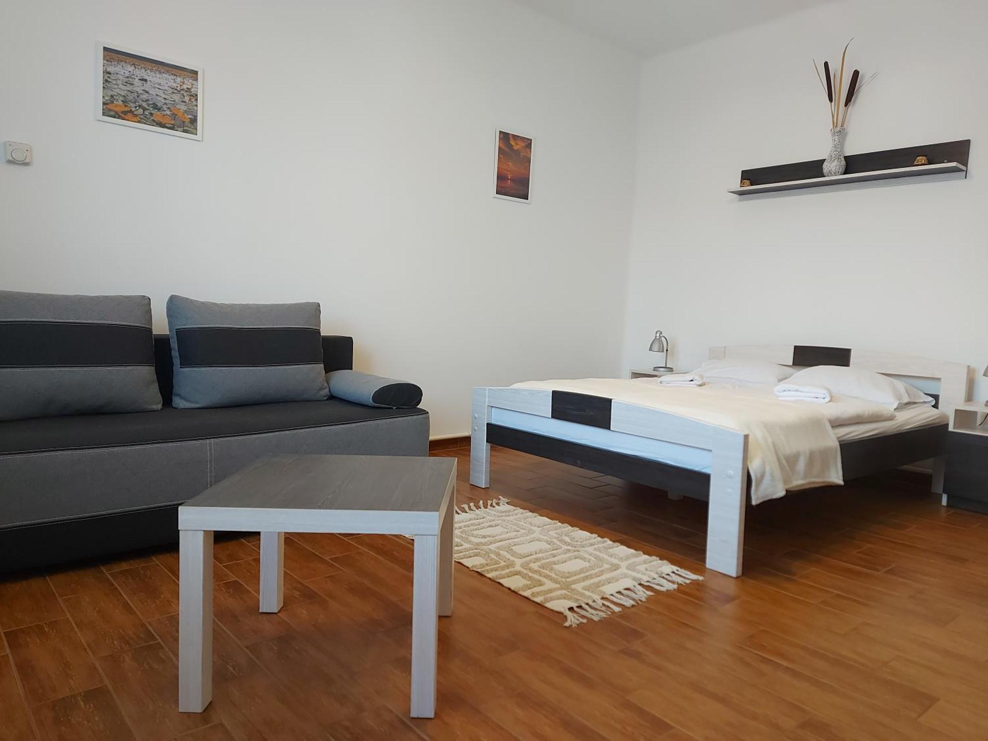 Potyka Apartman Тисафюред Экстерьер фото