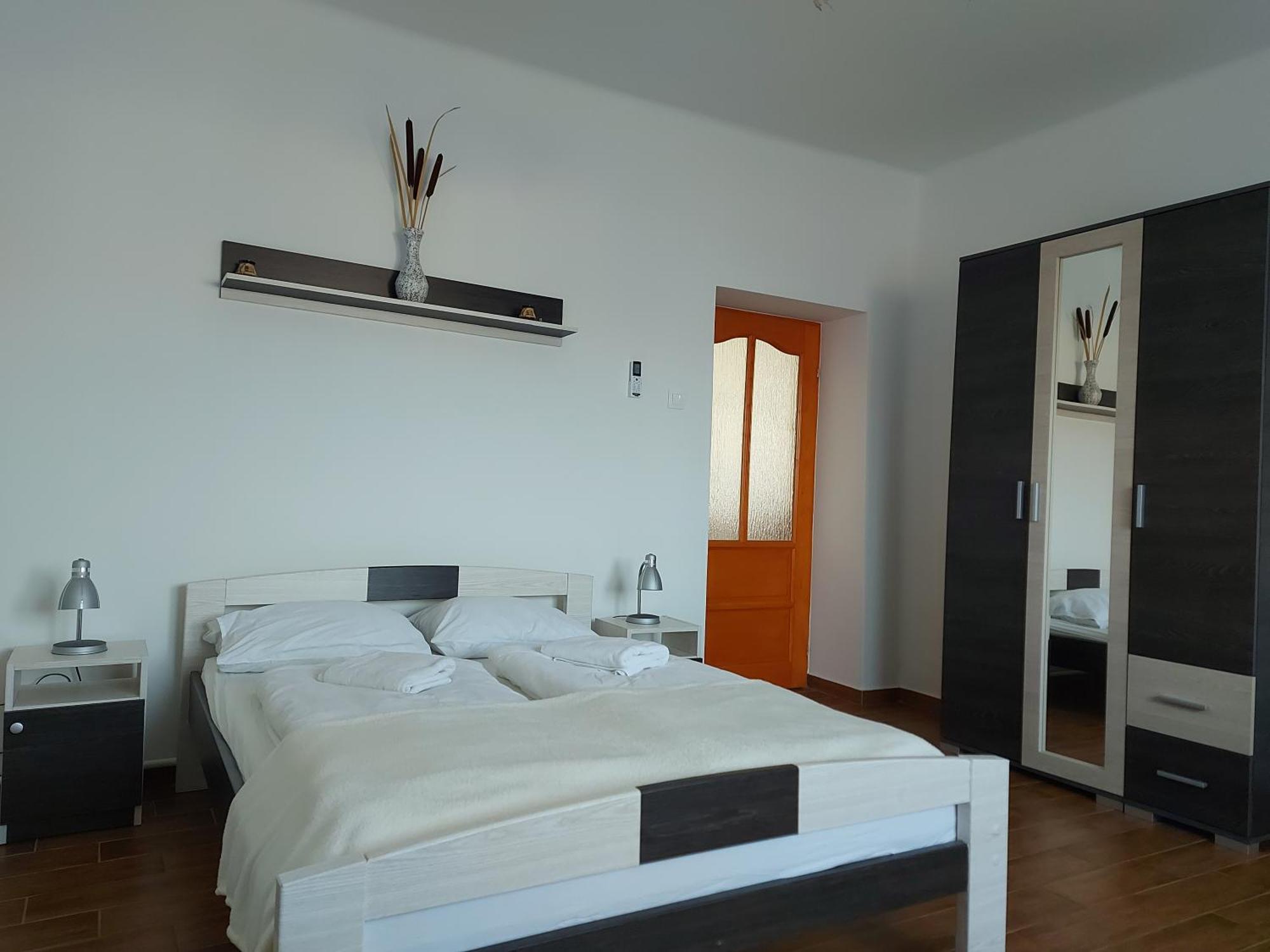 Potyka Apartman Тисафюред Экстерьер фото